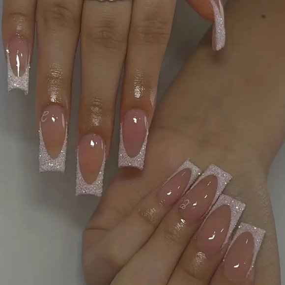 24pcs Glossy Medium Ballerina Fake Nails, White French Tip Press On Nails - Picture 1 of 5